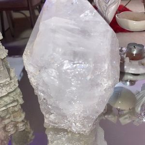 Quartz crystal generator